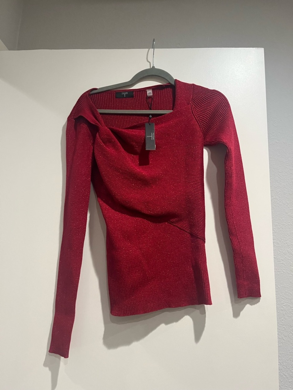 NWT TAHARI Red Long-Sleeve Asymmetric Knit Sweater